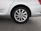 Škoda Superb - fotka číslo 17