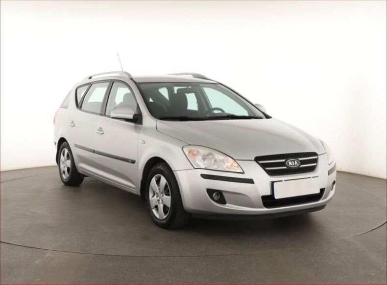 Kia Cee'd - hlavní foto