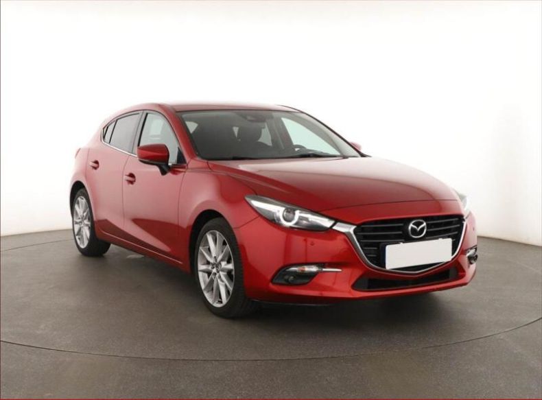 Mazda 3 - hlavní foto