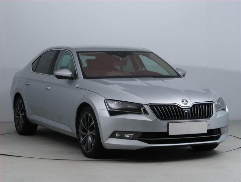 Škoda Superb - hlavní fotka inzerátu
