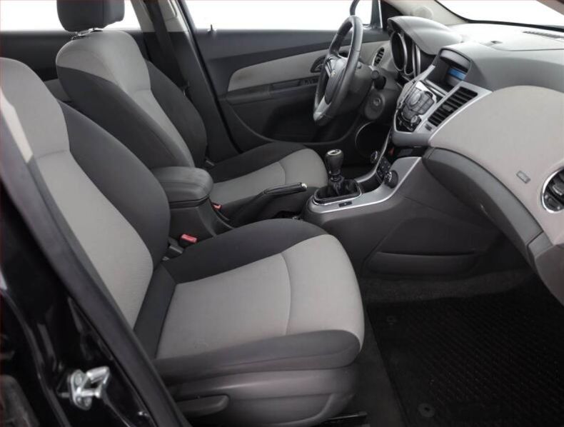 Chevrolet Cruze - hlavní fotka