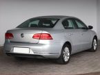 Volkswagen Passat - fotka číslo 4