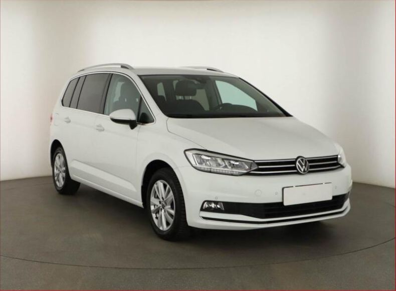 Volkswagen Touran - hlavní foto