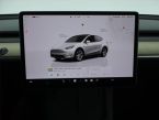 Tesla Model Y - fotka číslo 16