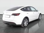 Tesla Model Y - fotka číslo 4