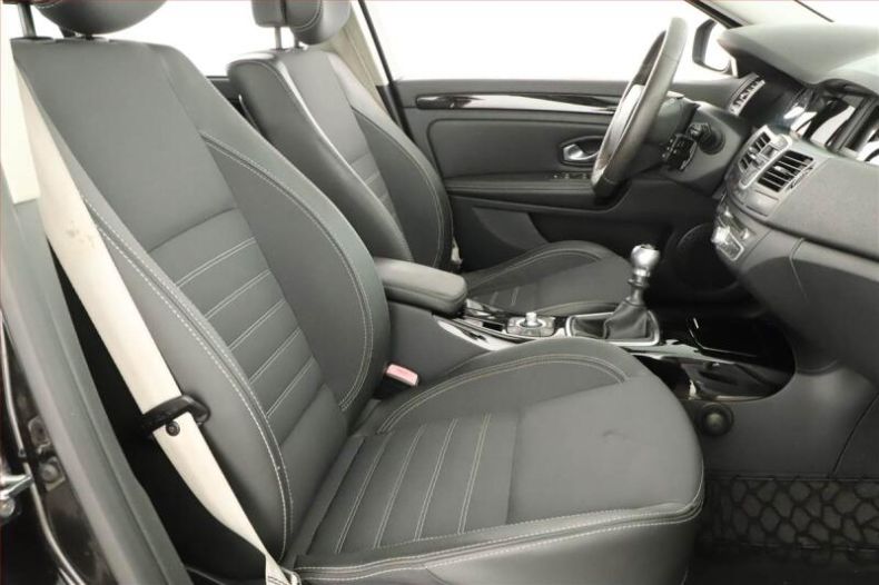 Renault Laguna - hlavní fotka