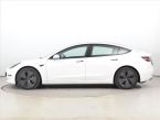 Tesla Model 3 - fotka číslo 2