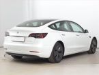 Tesla Model 3 - fotka číslo 4