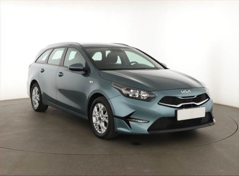 Kia Cee'd - hlavní fotka