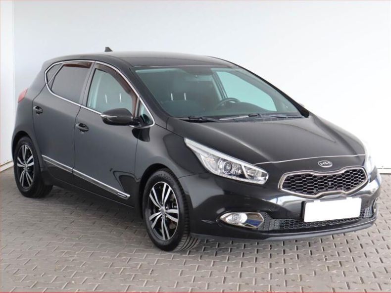 Kia Cee'd - hlavní fotka