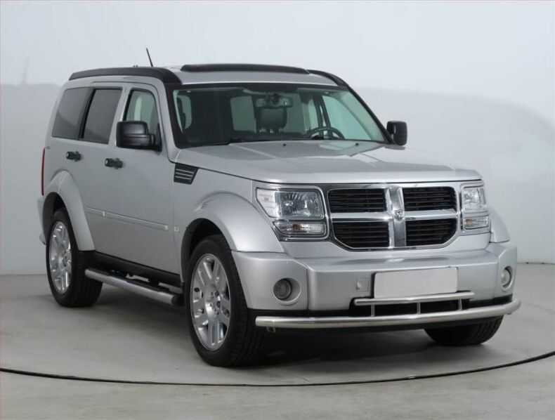Dodge Nitro - hlavní foto