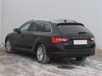 Škoda Superb - fotka číslo 3
