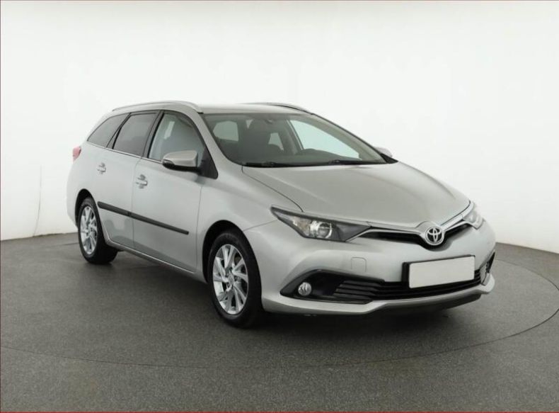 Toyota Auris - hlavní fotka inzerátu