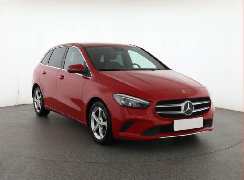 Mercedes Třída B - hlavní foto