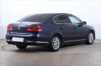 Volkswagen Passat - fotka číslo 4