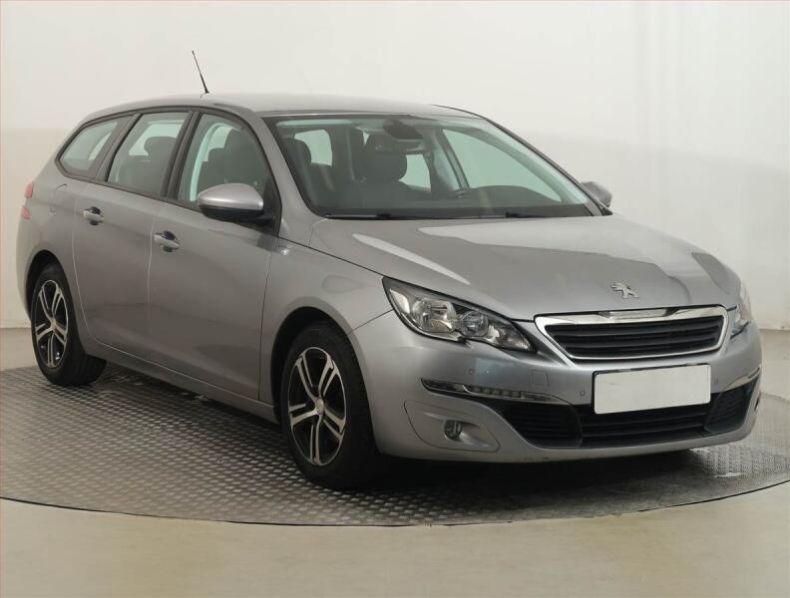 Peugeot 308 - hlavní foto