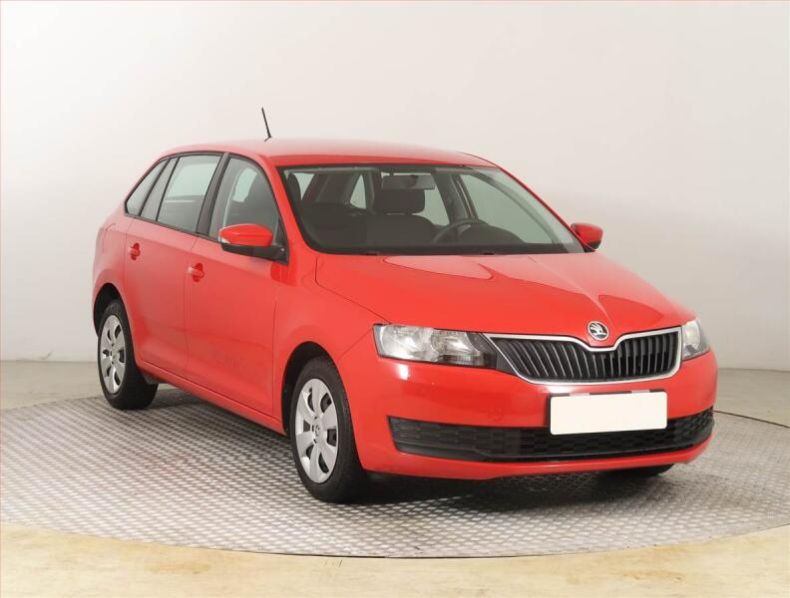 Škoda Rapid - hlavní foto