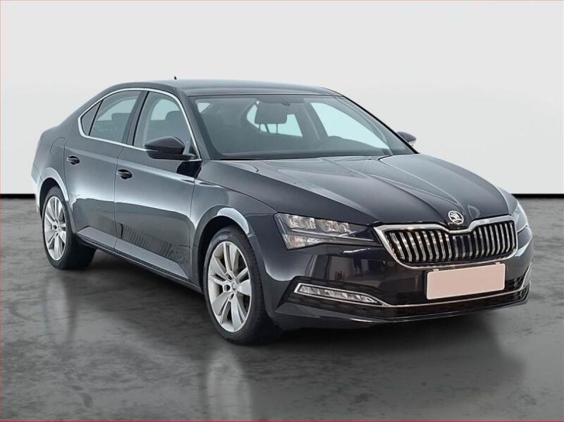 Škoda Superb - hlavní foto