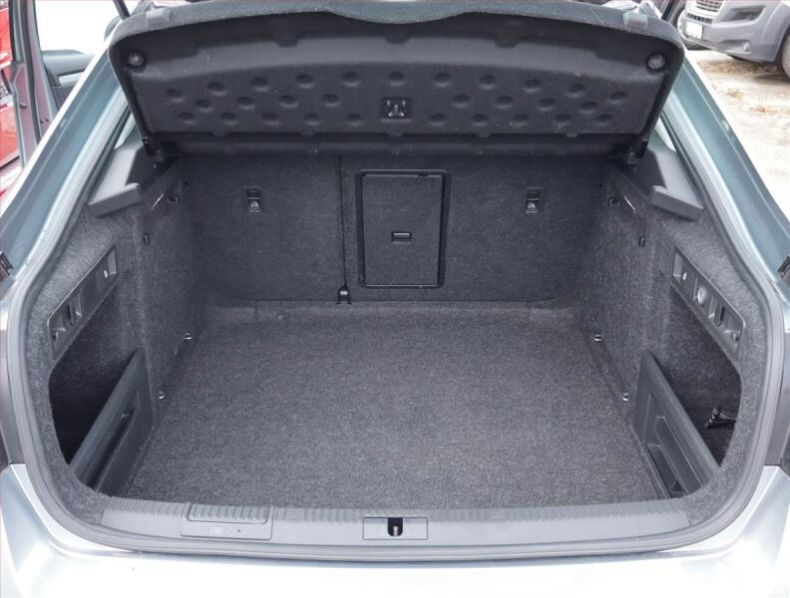 Škoda Superb - hlavní fotka