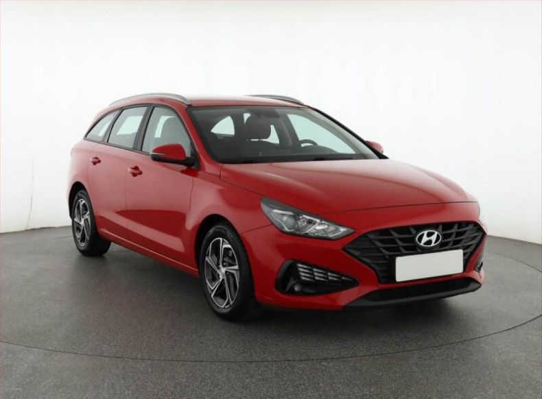 Hyundai i30 - hlavní fotka