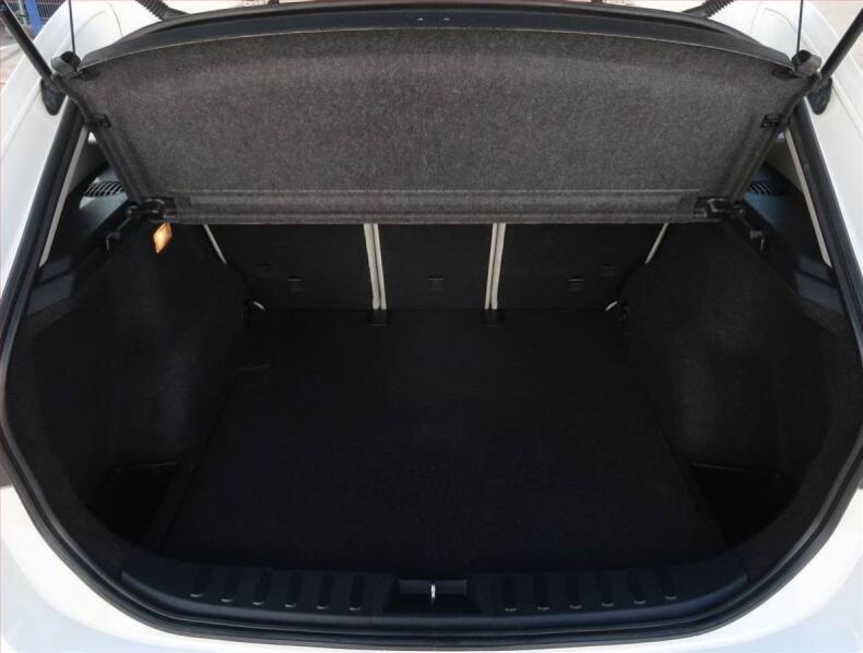 BMW X1 - hlavní fotka