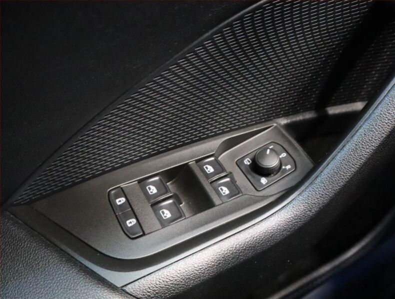 Škoda Octavia - hlavní fotka