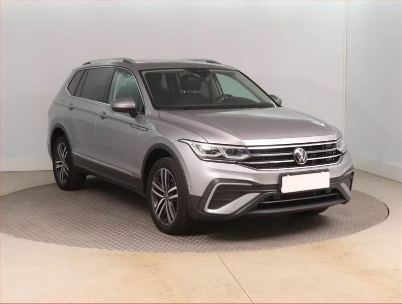 Volkswagen Tiguan - hlavní foto