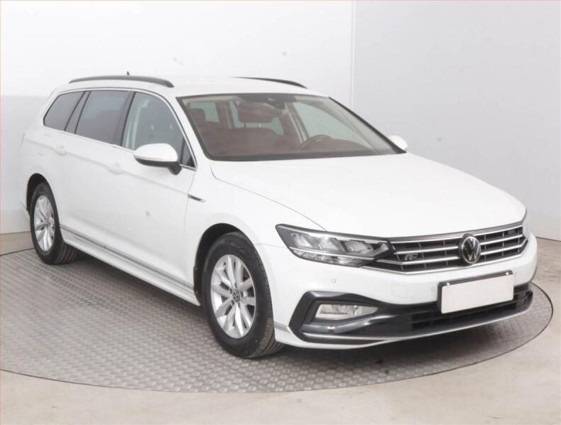 Volkswagen Passat - hlavní fotka inzerátu