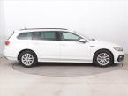 Volkswagen Passat - fotka číslo 5