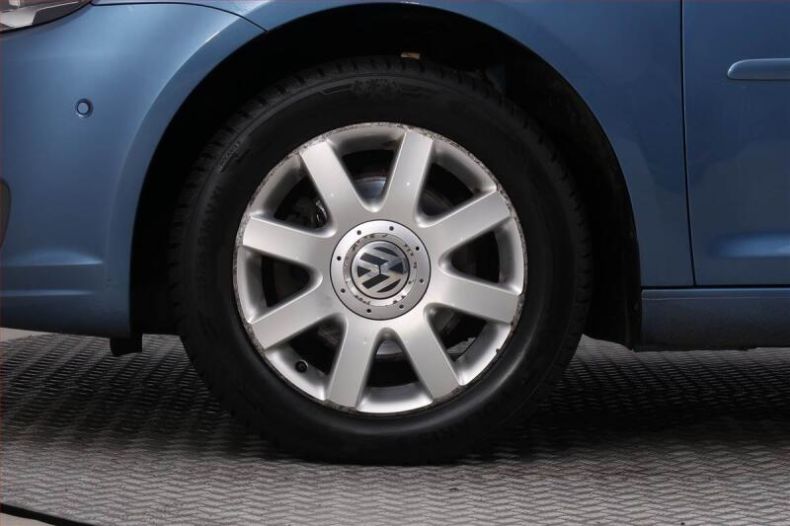 Volkswagen Touran - hlavní fotka