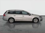Volkswagen Passat - fotka číslo 5