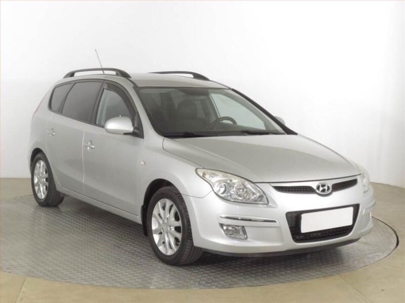 Hyundai i30 - hlavní foto