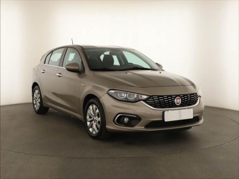 Fiat Tipo - hlavní foto