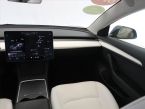 Tesla Model 3 - fotka číslo 7