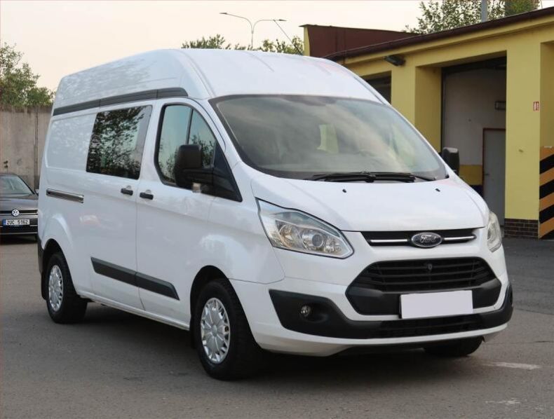 Ford Transit - hlavní foto