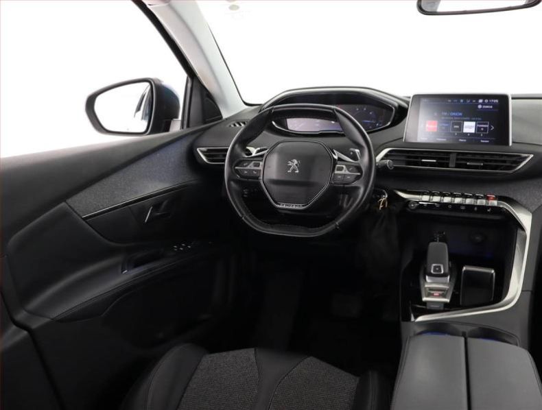 Peugeot 5008 - hlavní fotka