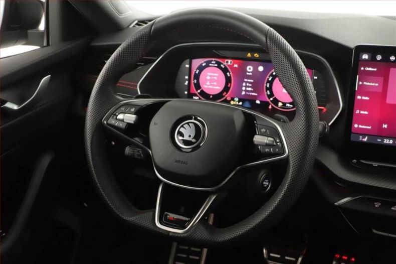 Škoda Octavia - hlavní fotka