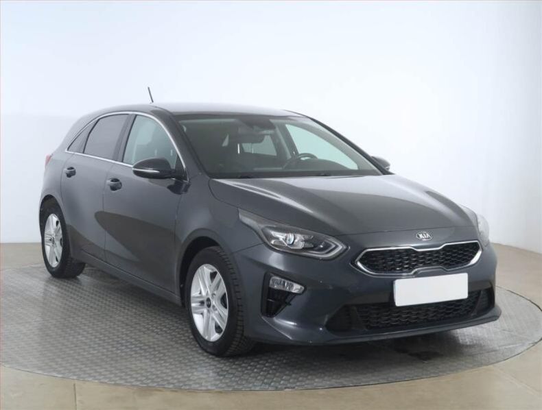 Kia Cee'd - hlavní foto