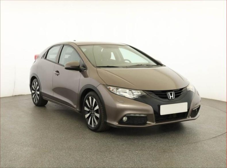 Honda Civic - hlavní foto