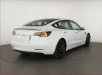 Tesla Model 3 - fotka číslo 4