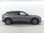 Ford Mustang Mach-E - fotka číslo 4