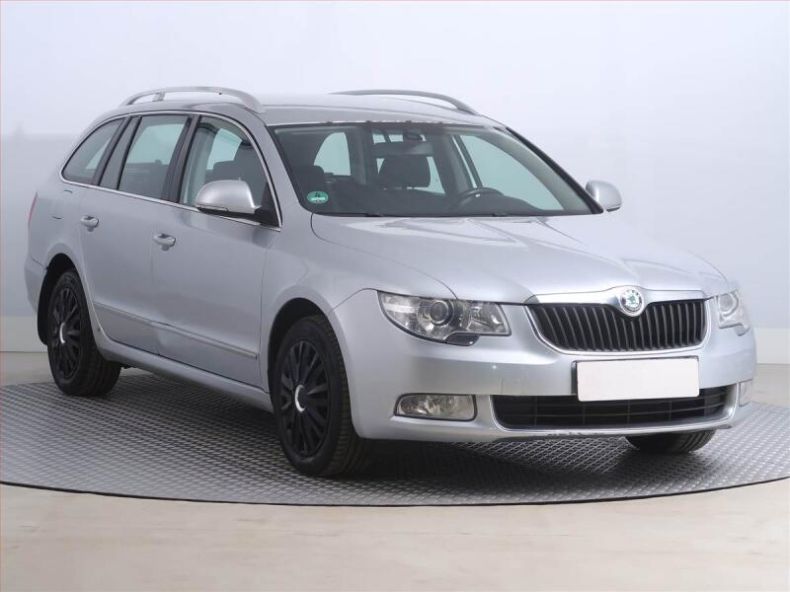 Škoda Superb - hlavní fotka inzerátu