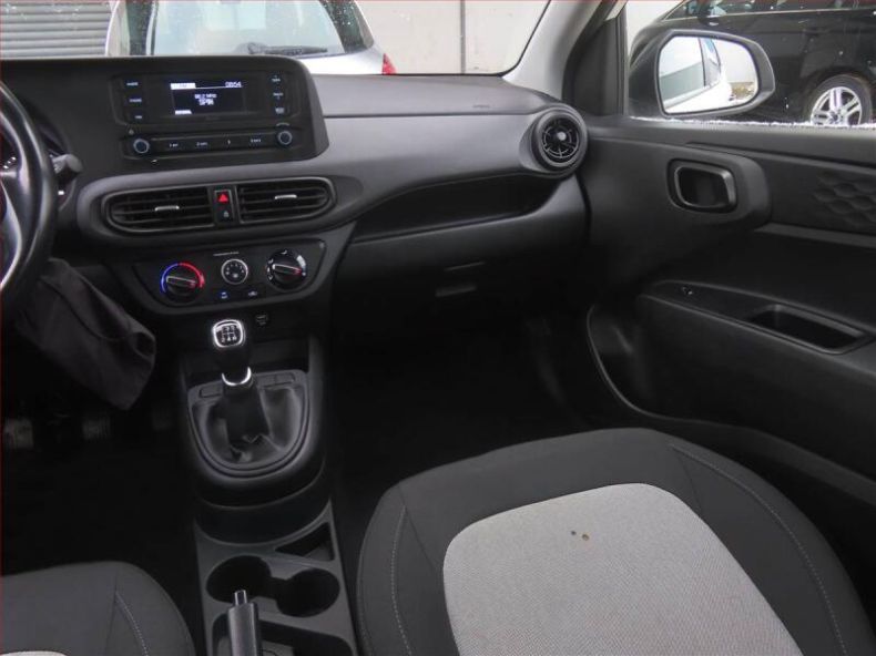 Hyundai i10 - hlavní fotka