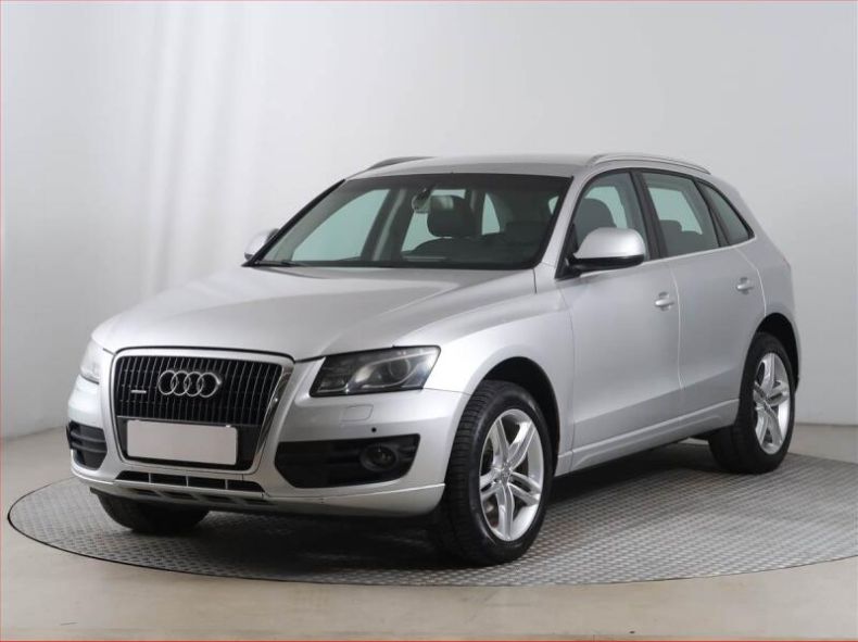 Audi Q5 - hlavní fotka