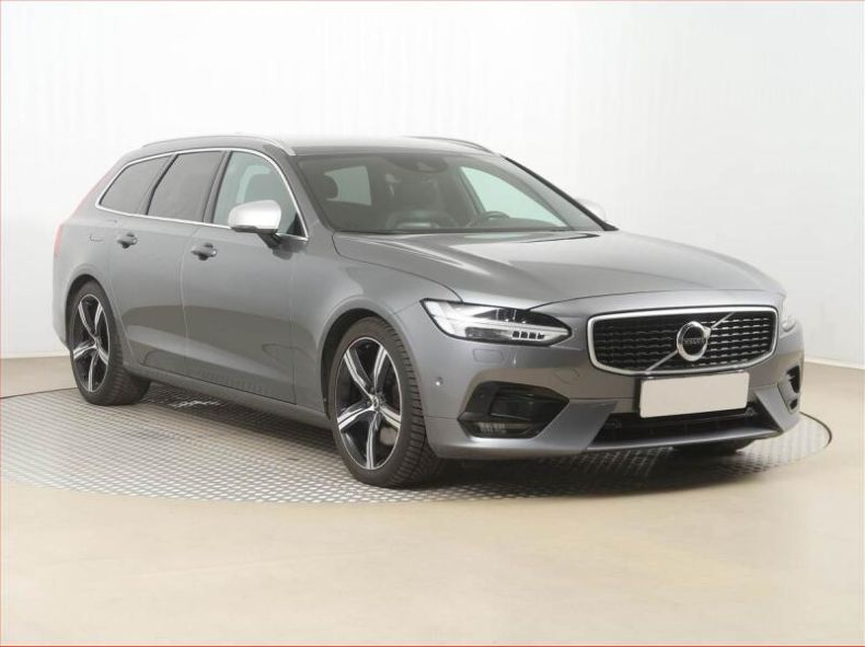 Volvo V90 - hlavní foto