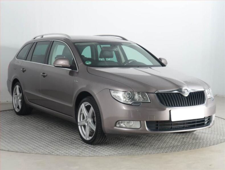 Škoda Superb - hlavní fotka inzerátu