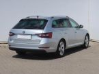 Škoda Superb - fotka číslo 4