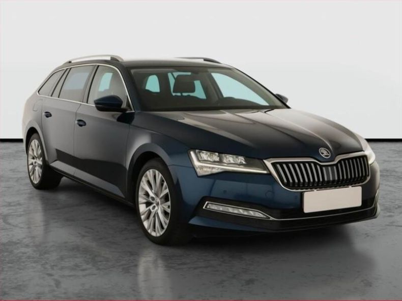 Škoda Superb - hlavní foto
