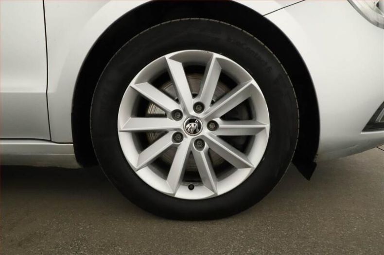 Škoda Superb - hlavní fotka