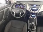 Hyundai Elantra - fotka číslo 6